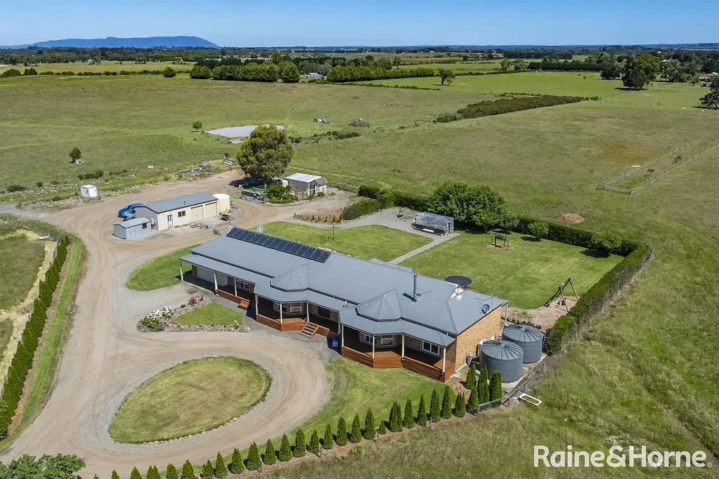 Kyneton 4ਬੈੱਡਰੂਮ FAMILY HOME IN A PEACEFUL LOCATION