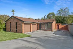 106 COMPTON ST, Dapto