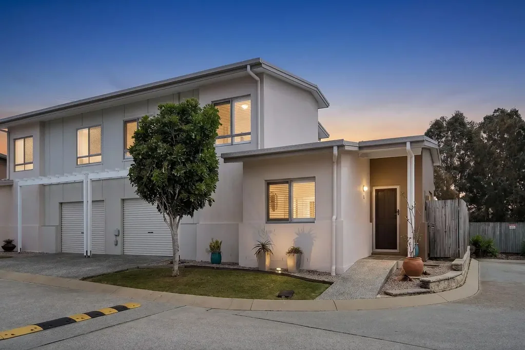 Taigum 3 Bedroom Owner-Occupied Townhouse Offering Comfort, Convenience & a Peaceful Outlook