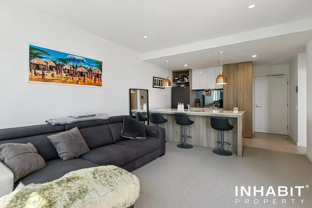 603/8 Tassels Place, Innaloo, WA 6018