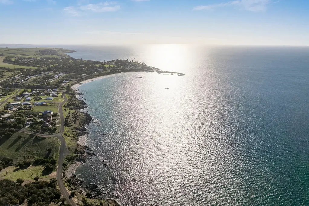 Penneshaw  Endless Blue Sea, Big Sky and Nature