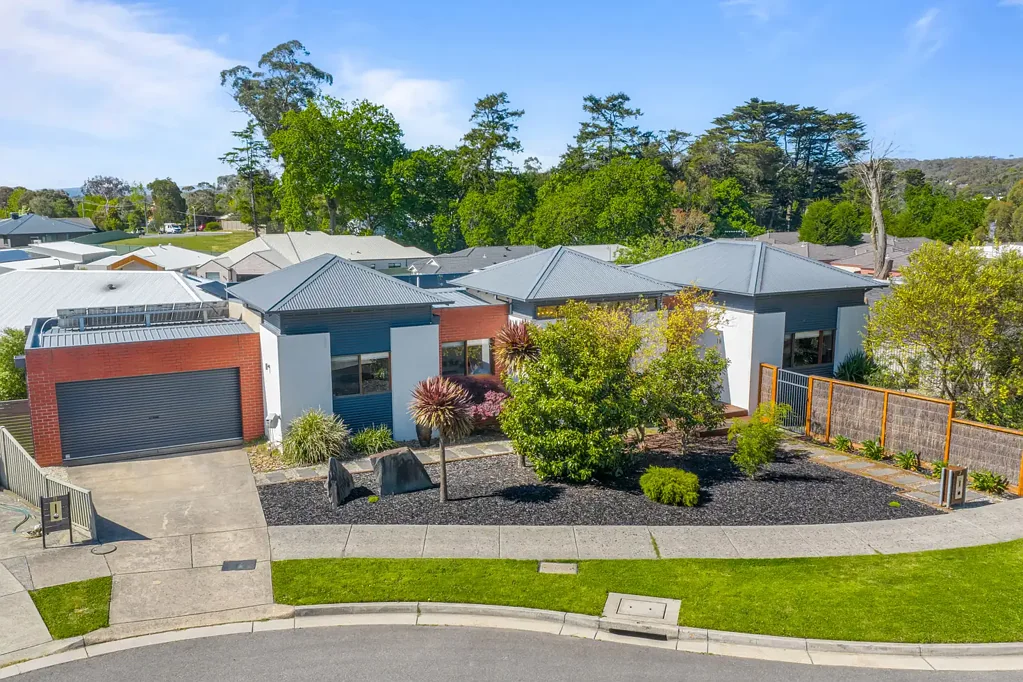 7 Eilish Court, Mount Helen, VIC 3350