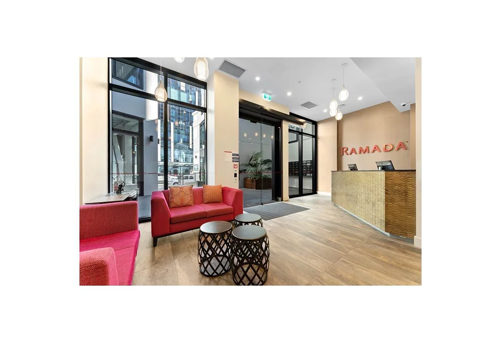 2 bedroom apartment under Skytower