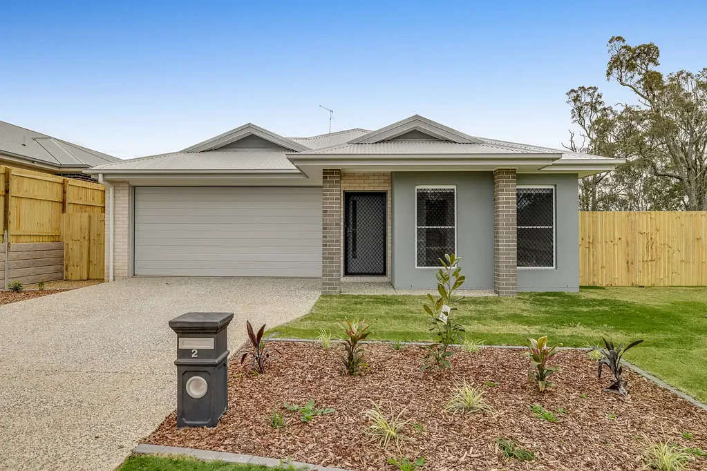 Brand New Executive Style Home just outside Highfields offering Lifestyle and Convenience - Available Now!