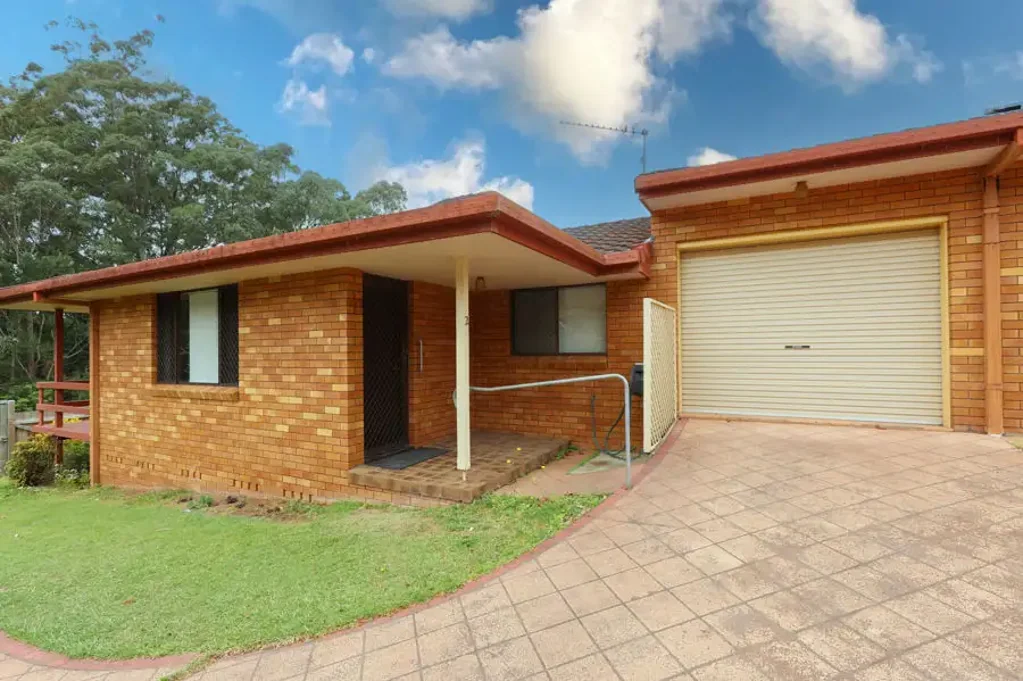 SPACIOUS TWO BEDROOM UNIT