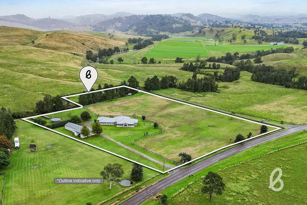 Singleton Expansive Masterbuilt Home | Double Creek Frontage