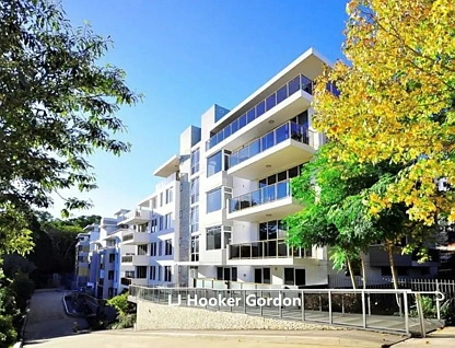 212/3 Pymble Ave, Pymble, NSW 2073, 2 chambres, 2 salles de bain, Apartment