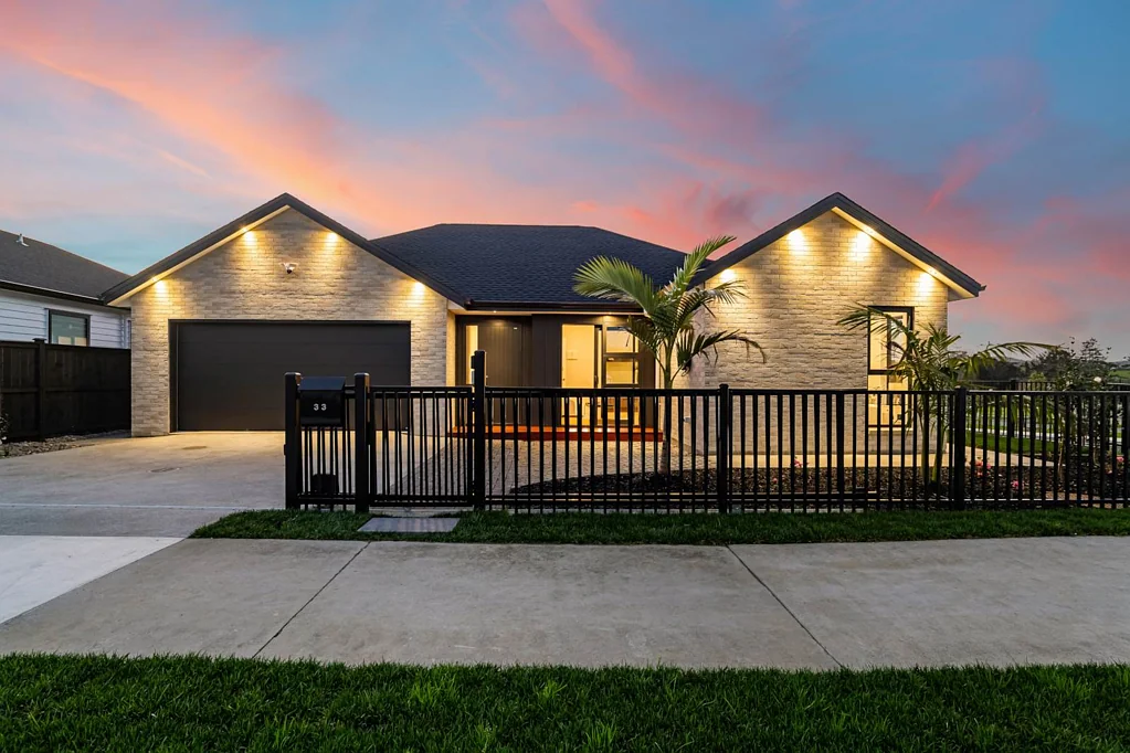 33 Tipu Crescent, Milldale, Rodney, Auckland