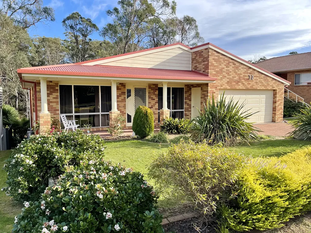 12 Bellevue Pl, Eden, NSW 2551