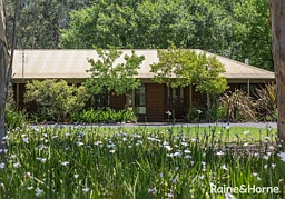 26 Jenanter Drive, Kangaroo Valley