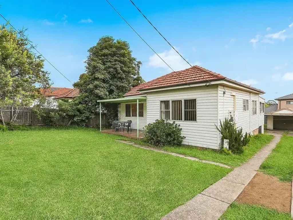 138 Cooper Road, Yagoona, NSW 2199