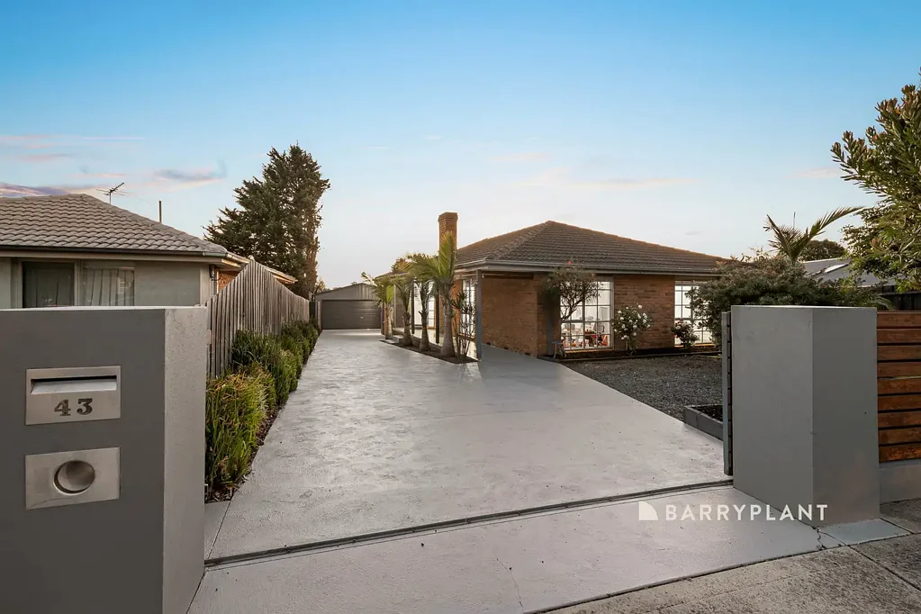 43 Maramba Drive, Narre Warren, VIC 3805