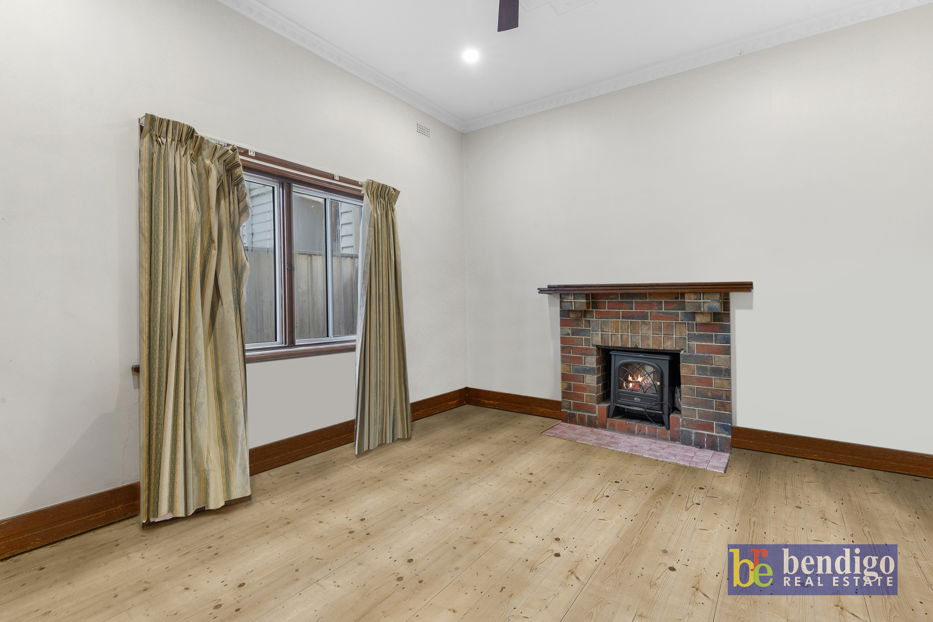 UNIT 2 16A SPRING GULLY RD, QUARRY HILL VIC 3550, 0 habitaciones, 0 baños, House