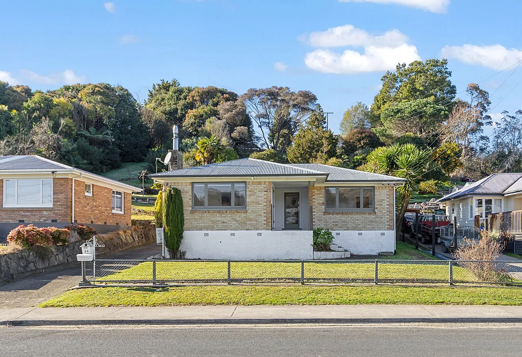 Te Kuiti 4ਬੈੱਡਰੂਮ Brick and ready to move in!