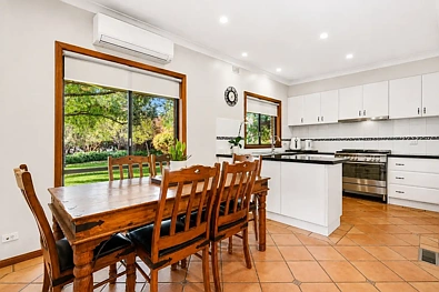 Address Withheld, Kilmore, VIC 3764, 5 Bedrooms, 2 Bathrooms, Section