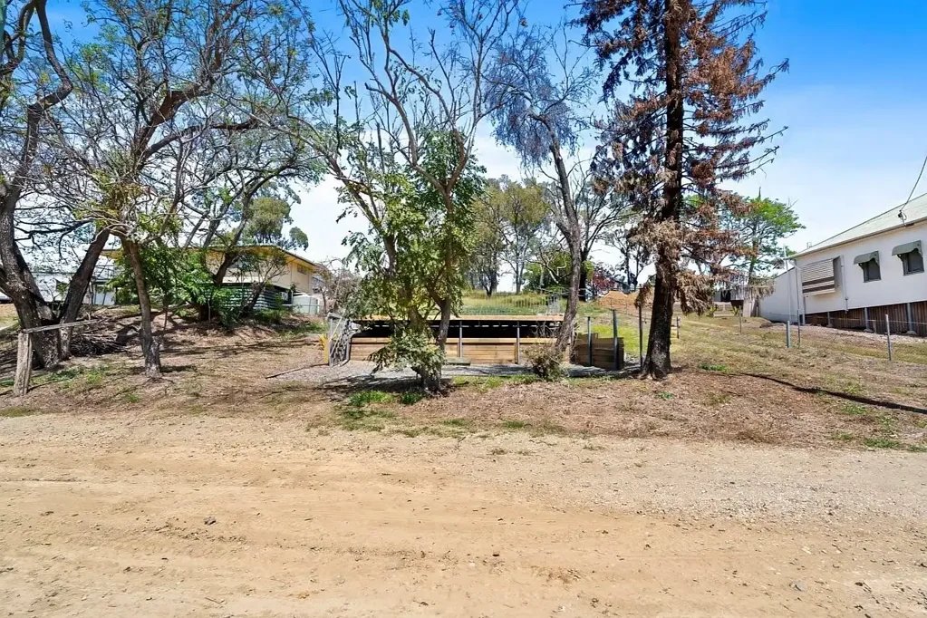 Mount Larcom Your Dream Home Begins Here!