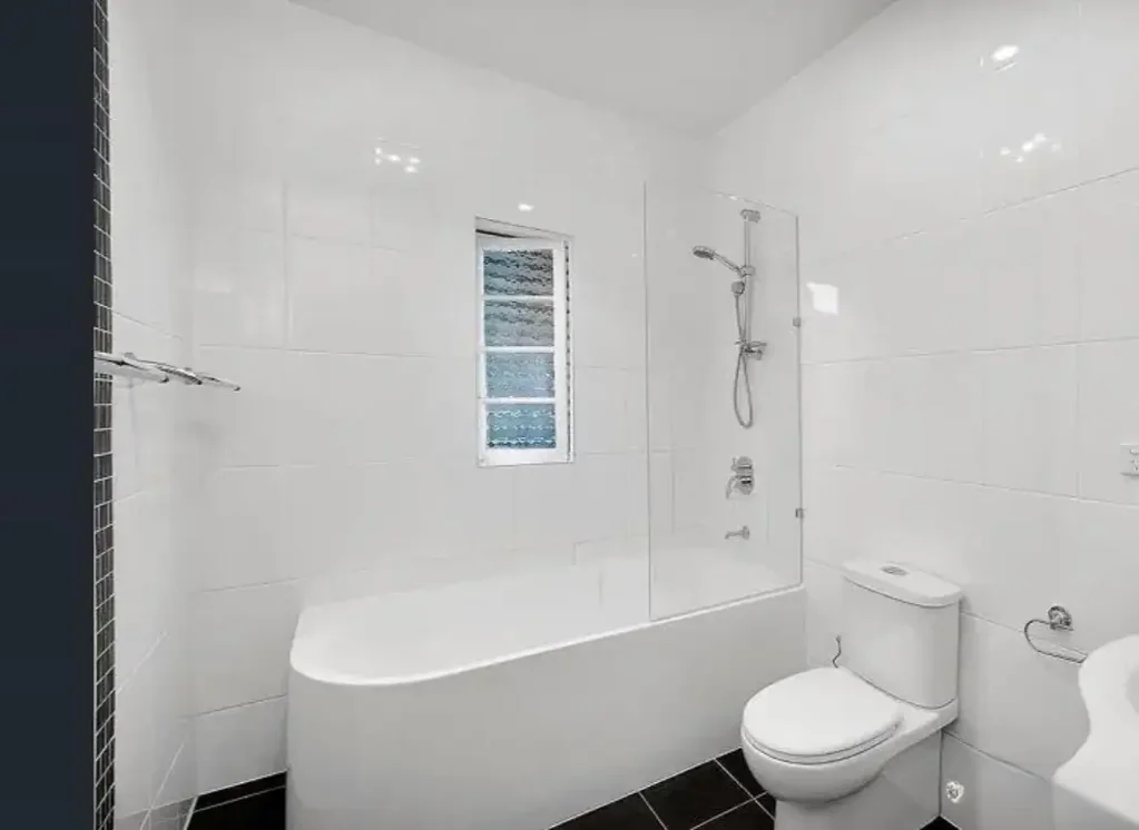Modern Family Home in a Prime Location with Air-Conditioning!