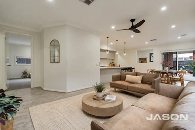 16 Brabourne Street, Mickleham, VIC 3064, 4房, 2浴, House