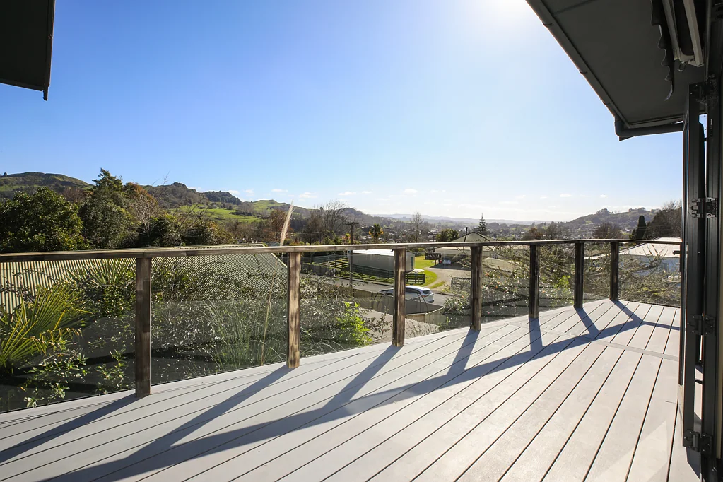 Te Kuiti 3ਬੈੱਡਰੂਮ Elevated with rural views