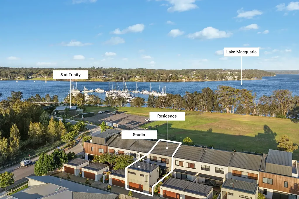 Morisset Park 4Zimmer Elevated dual key with marina views