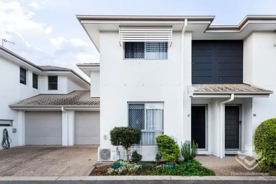 Bundamba 3ਬੈੱਡਰੂਮ $640k + Solar Panels