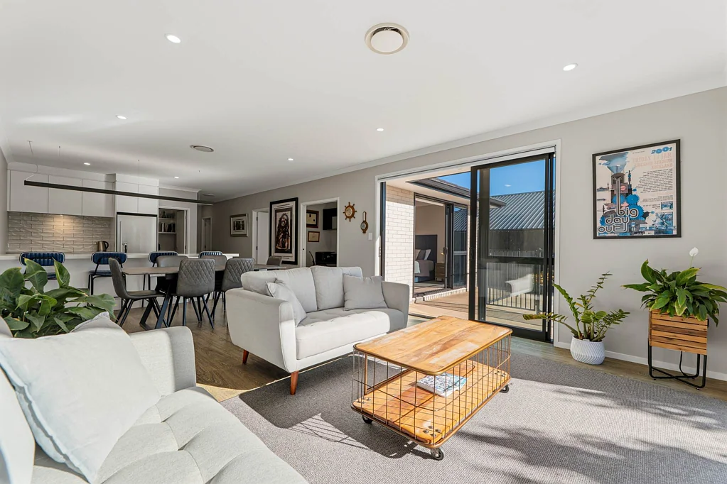 Omokoroa 3Zimmer Chic on Charlotte