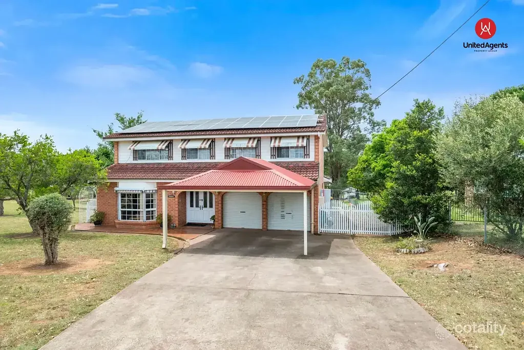 Spacious Family Home on  - Peaceful Semi-Rural Living
