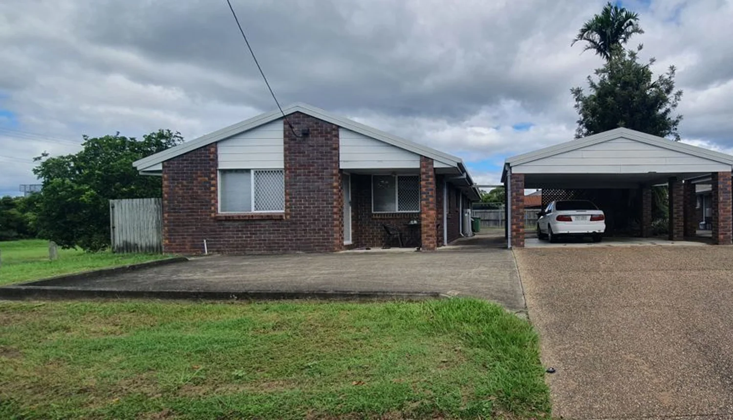 Units 1&2/23 Stanley Street, Strathpine, Moreton Bay Region, 3部屋, 2バスルーム, House