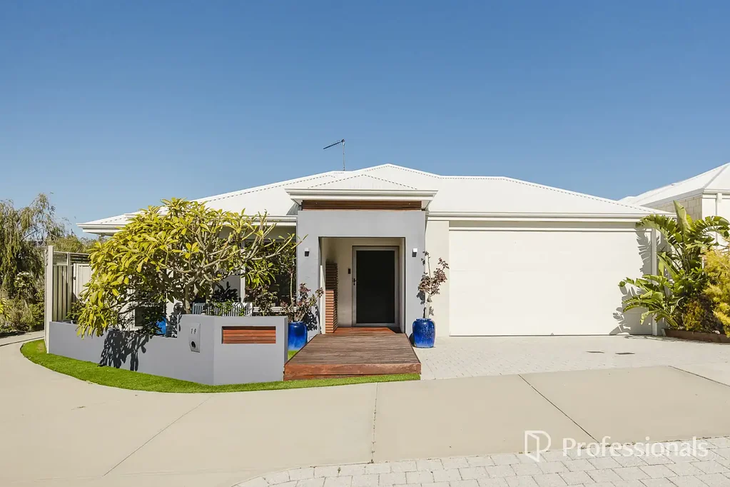 Yanchep 3房  SEASIDE STUNNER HERE!