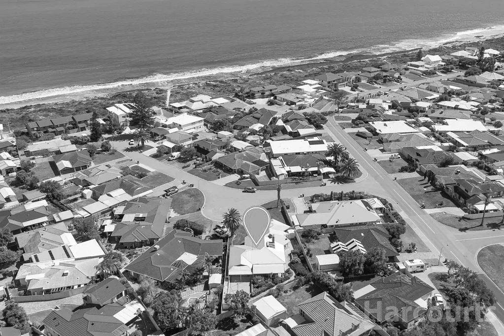 14 Rocklea Place, Silver Sands, WA 6210
