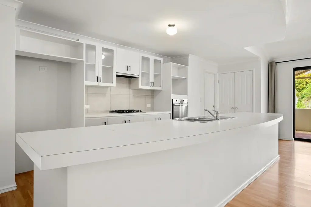 Coastal Charm in Wannanup – Spacious Family Living