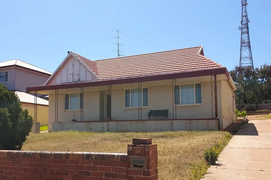 Whyalla 4房  CHARACTER HOME.. NICE LOCATION