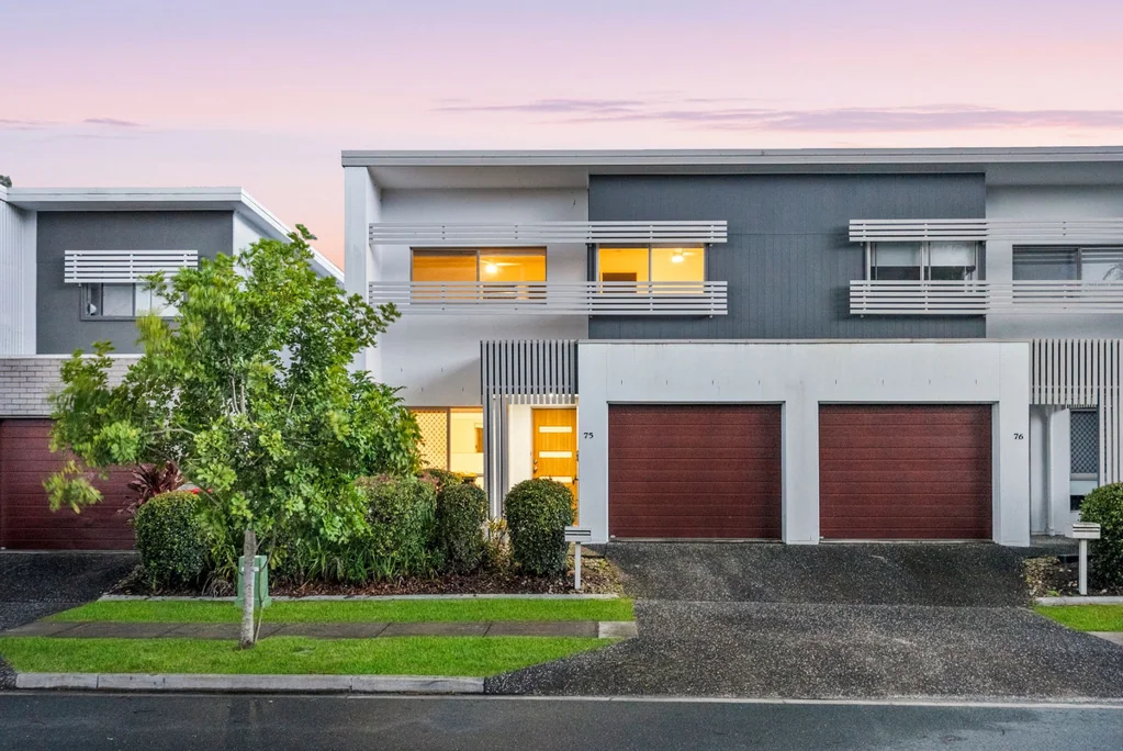 Calamvale 3બેડરૂમ Parkside Living in a Stylish Move-In Ready Townhouse