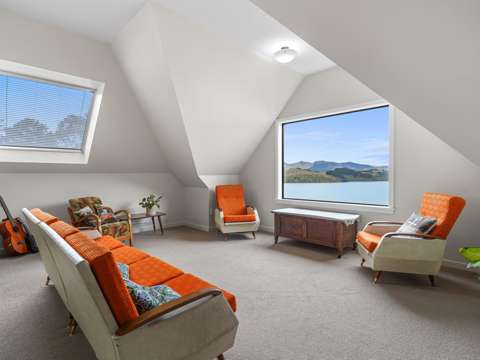 Governors Bay 3房  Stunning views over the bay!