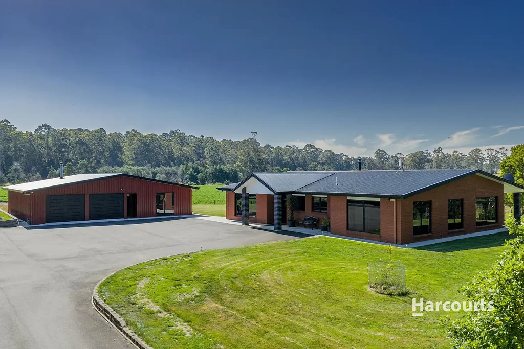Wynyard 3房  Prestige Living with Indoor Pool - The Ultimate Tasmanian Dream