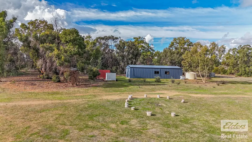 20 Sand Spring Road, Julimar, WA 6567