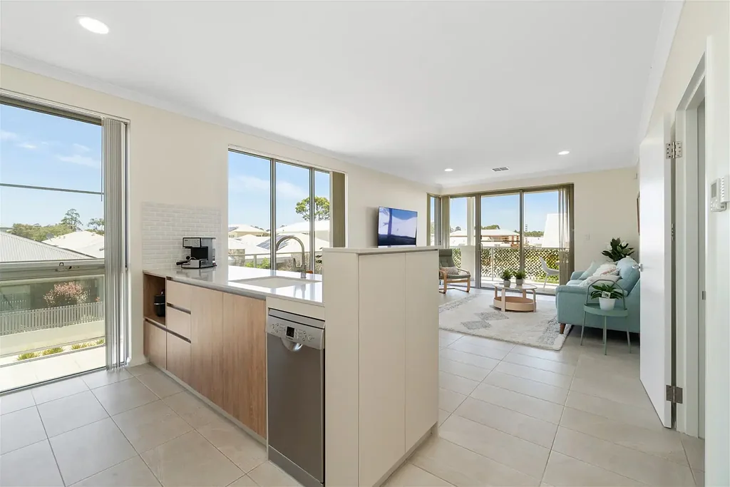 12/2 Lahinch Vista, Gnangara, WA 6077