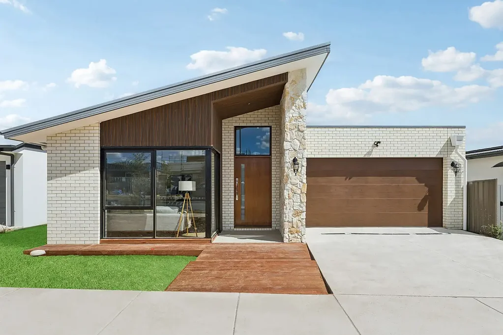 5 Bolza Street, Macnamara, ACT 2615