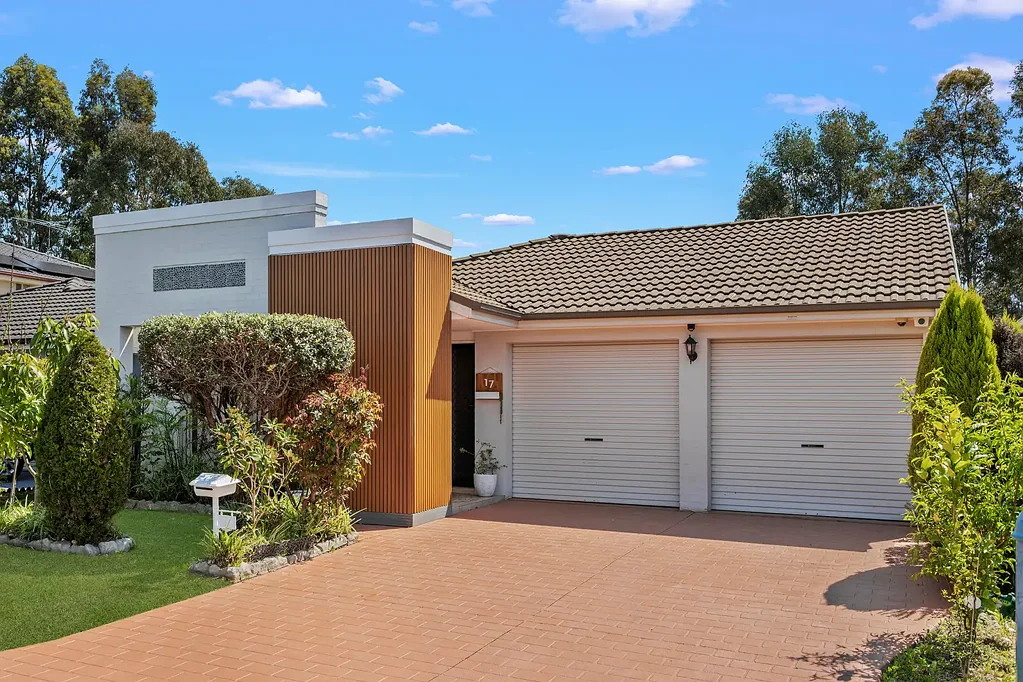 17 Larne Street, Prestons, NSW 2170