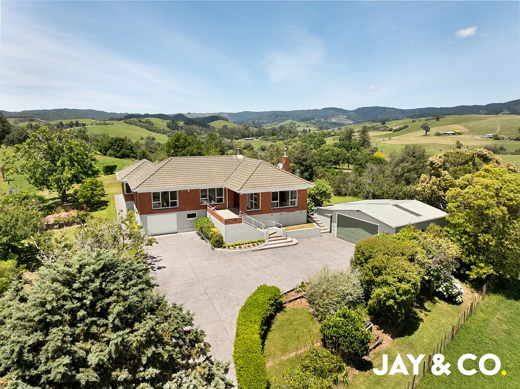 30 Ness Valley Road, Ness Valley, Manukau City, Auckland