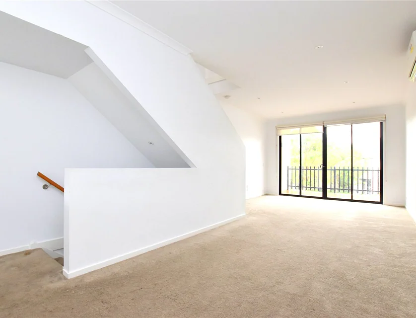 25 Ulmara Park Way, Maidstone, Western Melbourne, 3 rūma, 2 rūma horoi, Townhouse