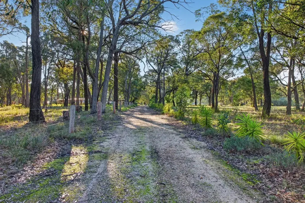 Glenmaggie Weekend Bush Retreat Or Build Your Forever Home