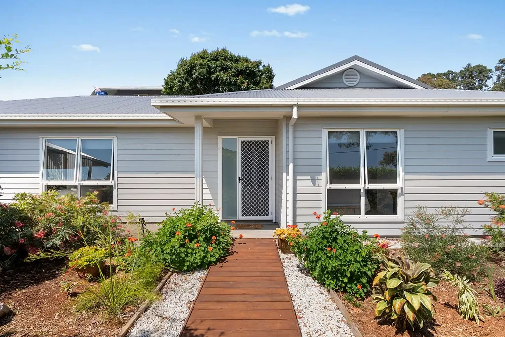 Macleay Island 3ਬੈੱਡਰੂਮ $749,950 - Relaxed Living with Outdoor Entertaining