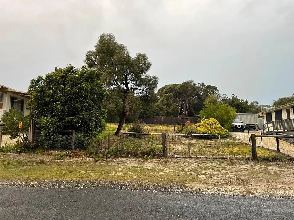 Loch Sport Fenced & Gated Coastal Block.