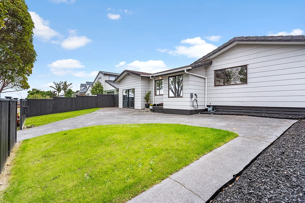 25 Sunningdale Street, Wattle Downs, Manukau City, Auckland