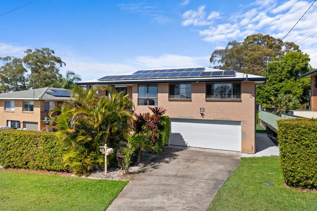 Redland Bay 3Kwarto A RENOVATION THAT NEEDS TO BE SEEN TO BE UNDERSTOOD!