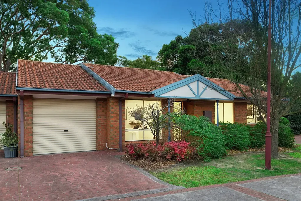16 Sandon Circuit, Forest Hill, VIC 3131