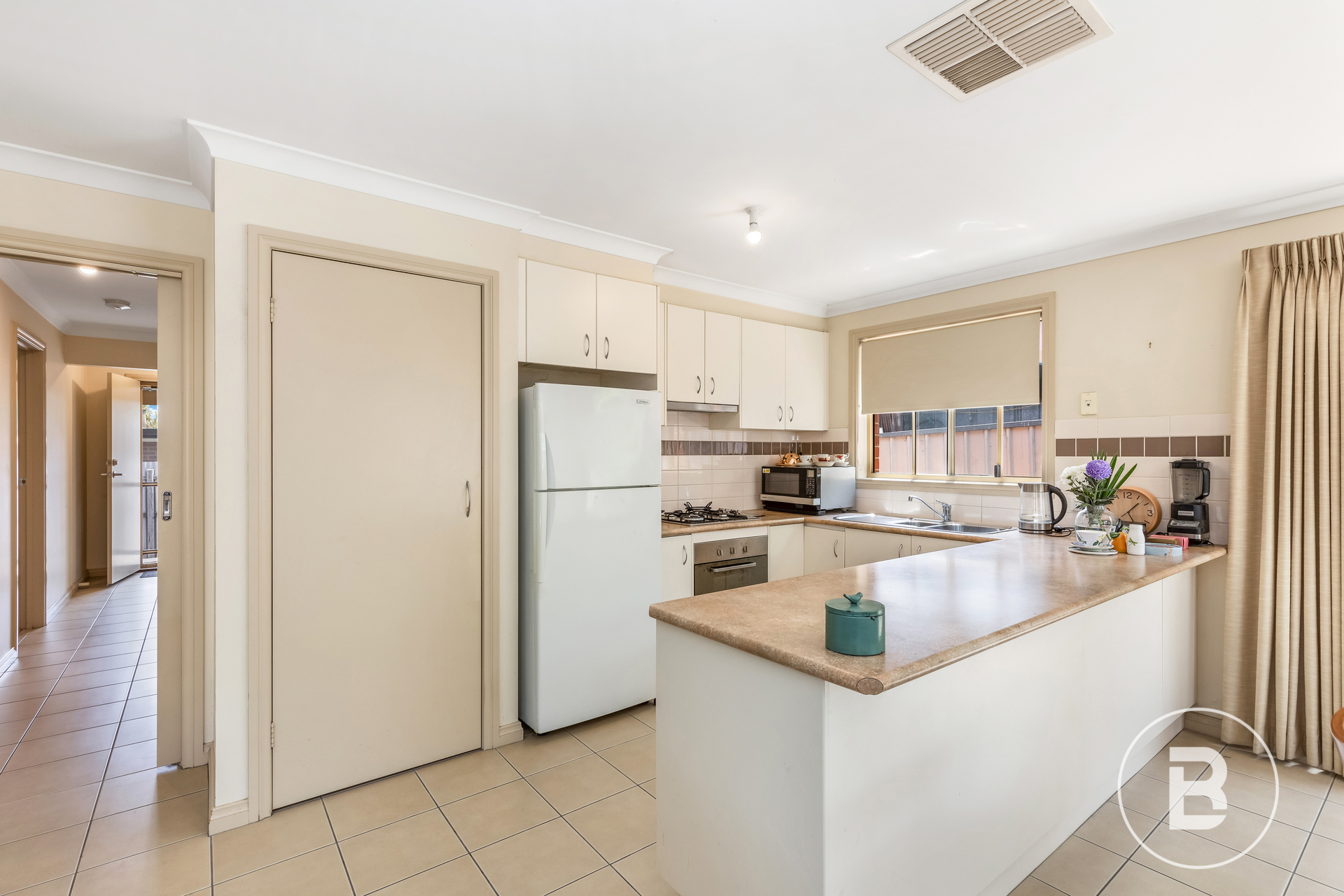 37A CASEY ST, EAST BENDIGO VIC 3550, 0 habitaciones, 0 baños, Townhouse