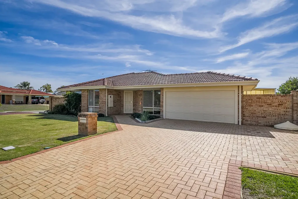 22 St Laurent Mews, Port Kennedy, WA 6172