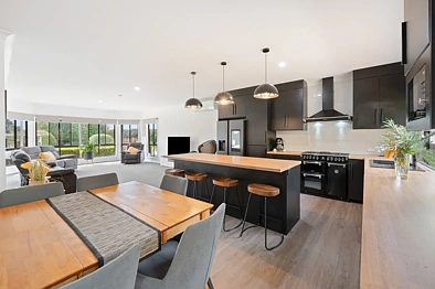 65 Plunkett Terrace, Millicent, SA 5280, 5 Bedrooms, 2 Bathrooms, House